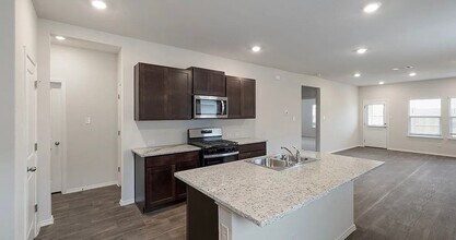 4843 Vogesite in San Antonio, TX - Building Photo - Building Photo