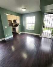 10341 Azuaga St, Unit 247 in San Diego, CA - Foto de edificio - Building Photo