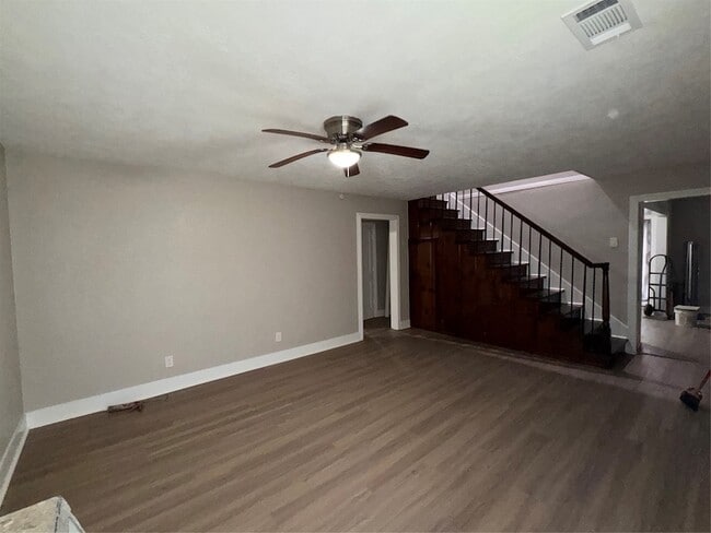 906 Llano St in Pasadena, TX - Building Photo - Building Photo