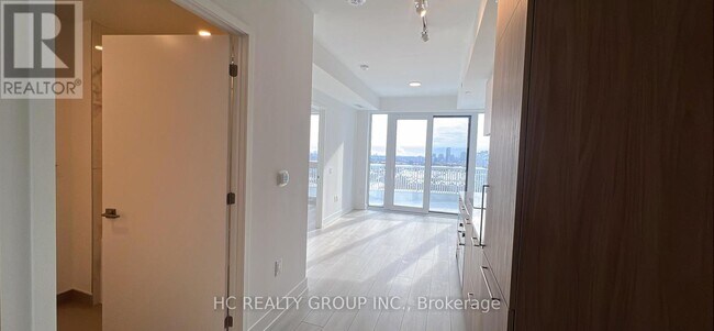 36 Olive Ave in Toronto, ON - Building Photo - Building Photo