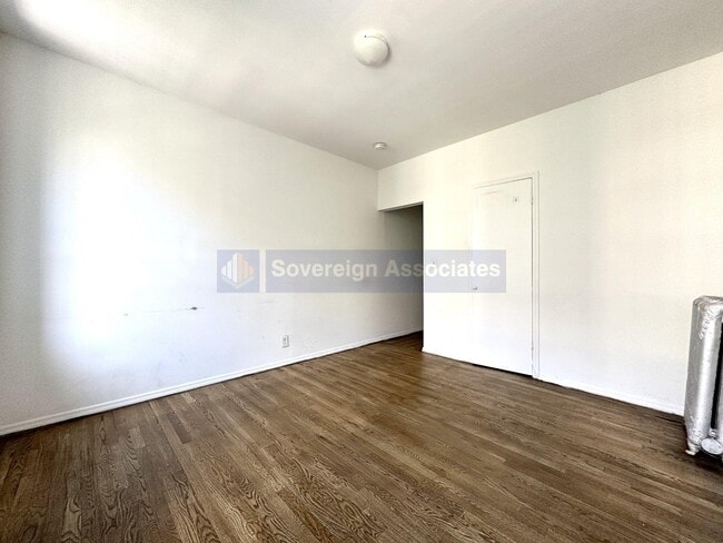 184 Claremont Ave in New York, NY - Building Photo - Building Photo