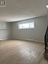 9 Pacific St in Quinte West, ON - Building Photo - Building Photo