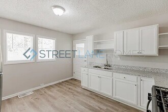 842 Gene Reed Rd in Birmingham, AL - Foto de edificio - Building Photo