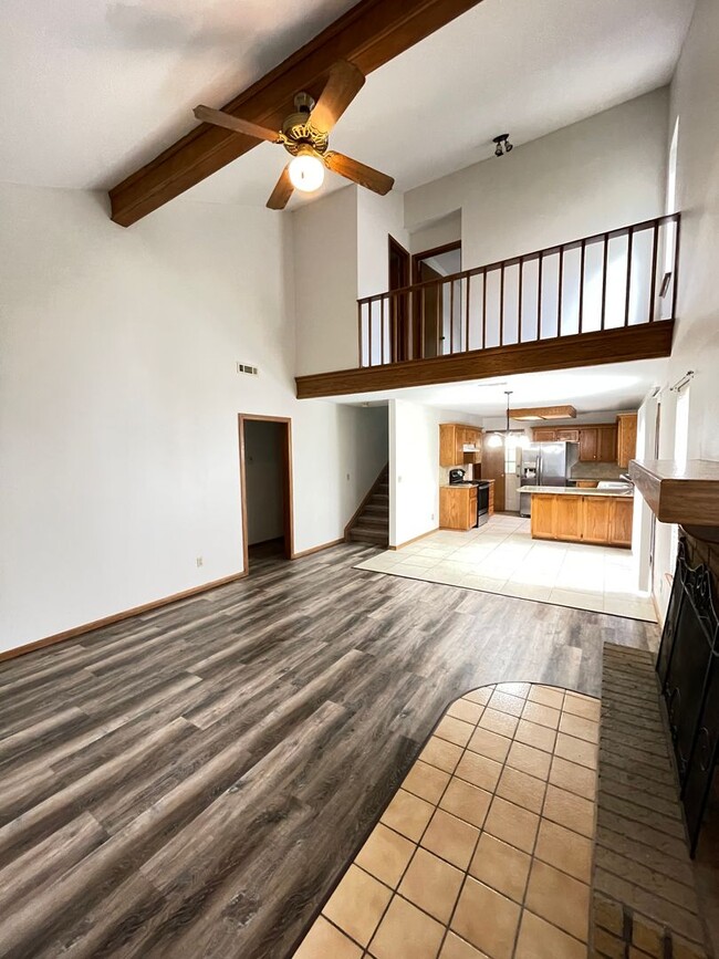 512 N 37th St in Rogers, AR - Building Photo - Building Photo