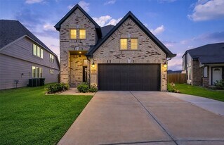 5338 CJ Walker Ln in Houston, TX - Building Photo