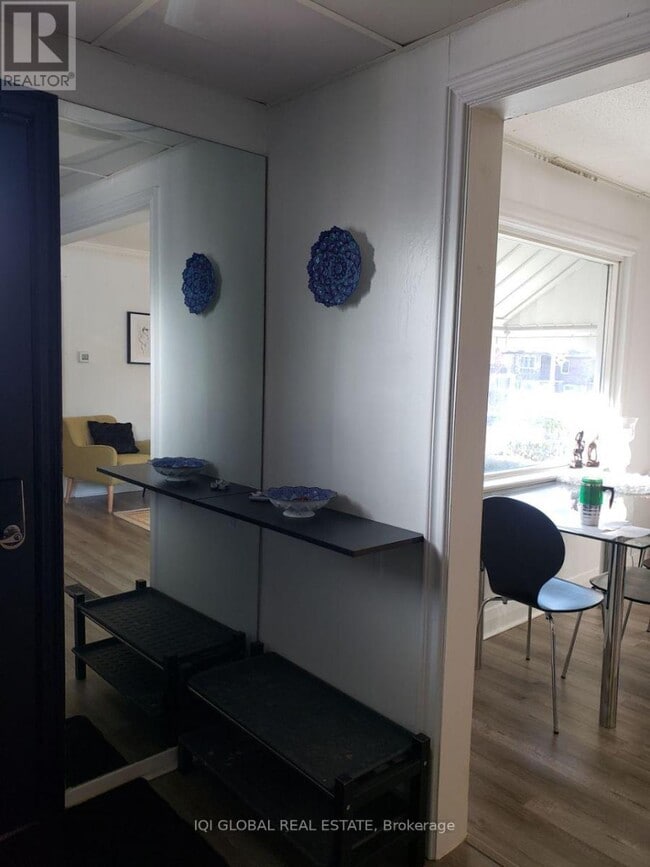 50 Woodville Ave in Toronto, ON - Building Photo - Building Photo