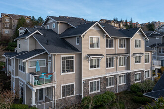 1601 NE Katsura St in Issaquah, WA - Foto de edificio - Building Photo