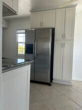 6943 1/2 Glasgow Ave, Unit Upper in Los Angeles, CA - Building Photo - Building Photo