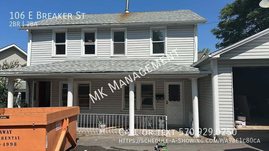 106 E Breaker St in Olyphant, PA - Building Photo