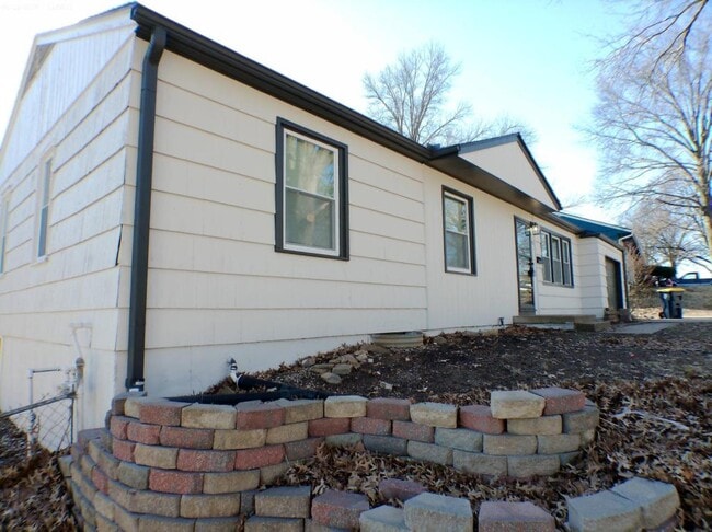 711 W 90th Terrace in Kansas City, MO - Building Photo - Building Photo