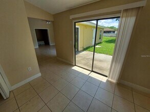 1401 Sugar Cane Dr in Kissimmee, FL - Building Photo - Building Photo