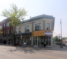 2881-2885 Dundas St W in Toronto, ON - Building Photo
