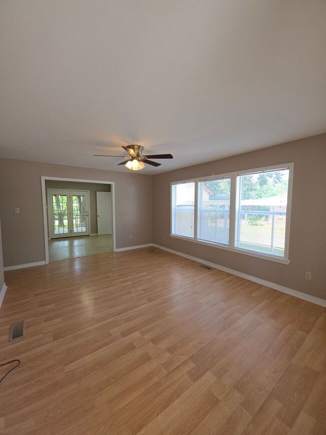 204 S Laredo Ave in Russellville, AR - Building Photo - Building Photo