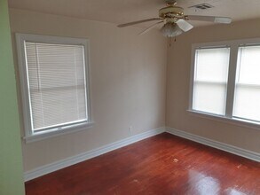 1720 NW Maple Ave in Lawton, OK - Building Photo - Building Photo