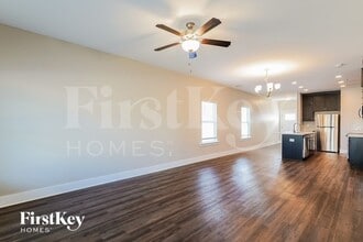 2758 Village Pl in Birmingham, AL - Building Photo - Building Photo