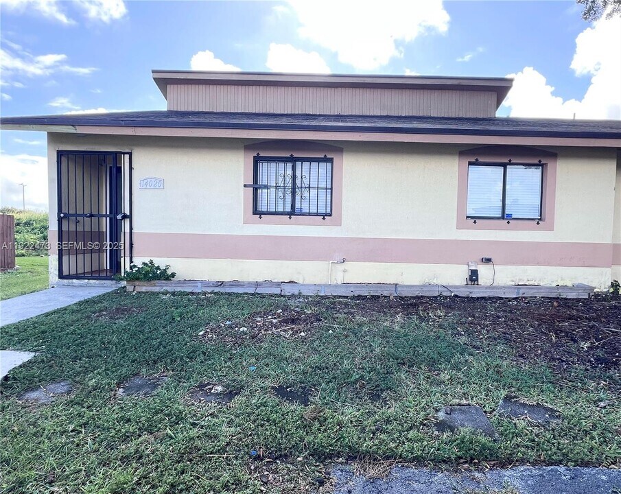14020 SW 281st Terrace in Homestead, FL - Building Photo