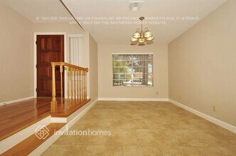 2121 Harbor Cliff Dr in Las Vegas, NV - Building Photo - Building Photo