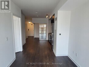 121-121 Lower Sherbourne St in Toronto, ON - Building Photo - Building Photo