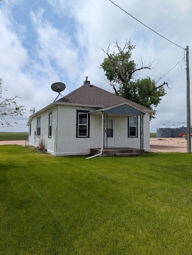 property at 1604 County Rd O