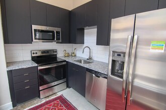 121 12th St in Des Moines, IA - Building Photo - Building Photo