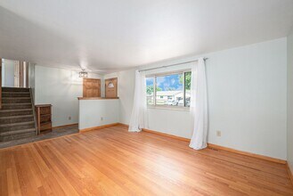 4381 S Estes St in Littleton, CO - Building Photo - Building Photo
