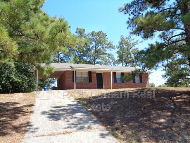 property at 2102 Winifred Ln