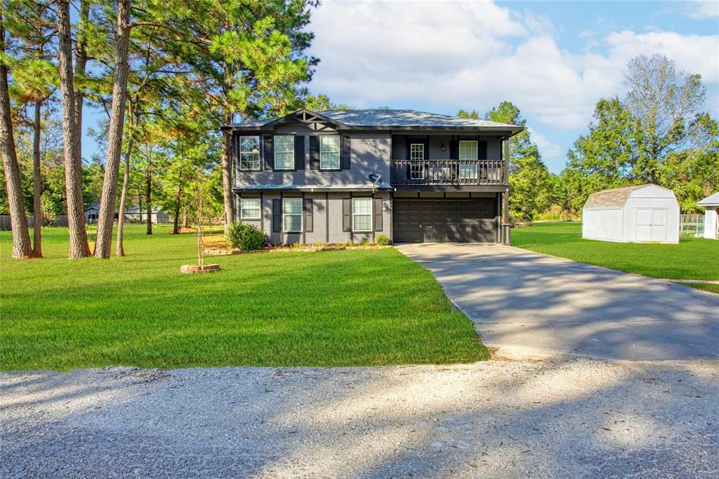 196 Bailly Ln in Livingston, TX - Building Photo