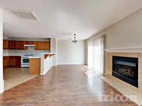 1431 Bittersweet Dr in Beaumont, CA - Building Photo - Building Photo