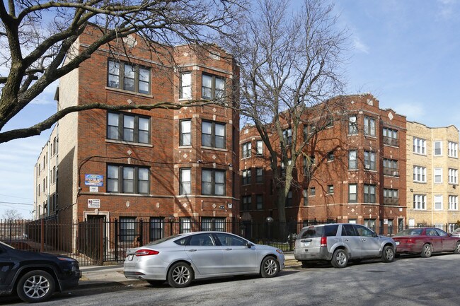 6820-6824 S Perry Ave in Chicago, IL - Foto de edificio - Building Photo