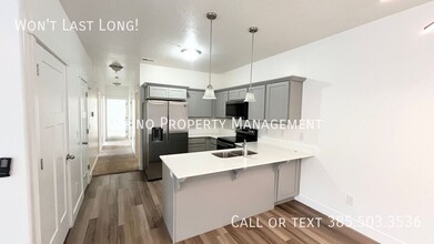13062 Keegan Dr in Herriman, UT - Building Photo - Building Photo