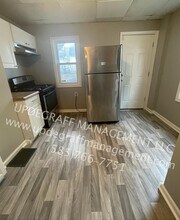 22 Stratford Park in Rochester, NY - Building Photo - Building Photo