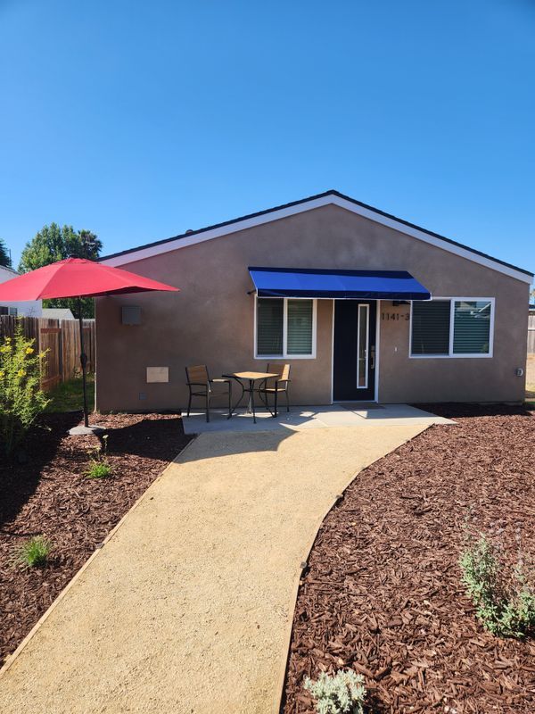 property at 1141 2nd Ave