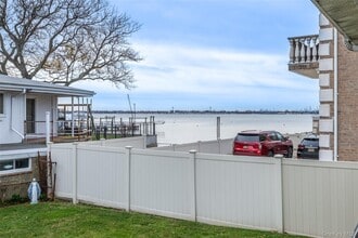 10 Pell Pl in Bronx, NY - Building Photo - Building Photo