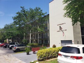 13255 SW 7th Ct in Pembroke Pines, FL - Building Photo