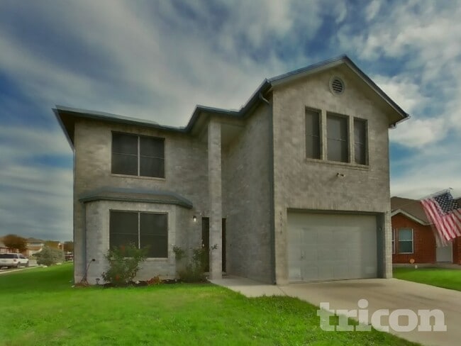 6214 Meandering Trail in Converse, TX - Building Photo - Building Photo