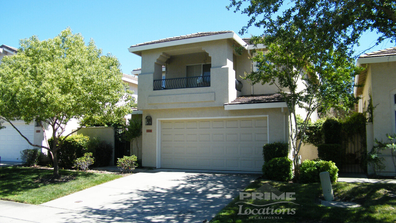 1508 Palatia Dr in Roseville, CA - Building Photo