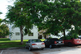 1991 NE 172nd St in North Miami Beach, FL - Building Photo - Building Photo