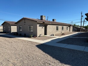 626 W Simmons Rd in Tucson, AZ - Building Photo - Building Photo