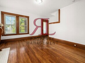 1014 Bruck St in Columbus, OH - Foto de edificio - Building Photo