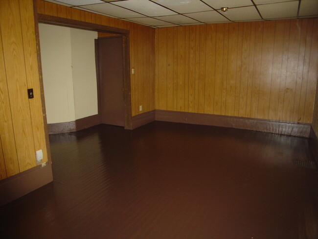 813 Sheridan Ave in Saginaw, MI - Building Photo - Building Photo