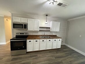 4038 Freddies Ln in Kountze, TX - Building Photo - Building Photo