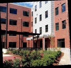 Edward & Della Thome Rivertown Apartments in Detroit, MI - Building Photo - Building Photo