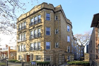 Wolcott Arms North Apartments in Chicago, IL - Building Photo - Building Photo