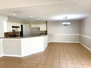 9622 Sandstone Rd in Houston, TX - Building Photo - Building Photo