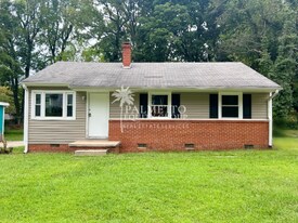 2506 Belmar St in Greensboro, NC - Building Photo