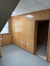 345 E 12th St, Unit Apt. C in Belle, WV - Building Photo - Building Photo