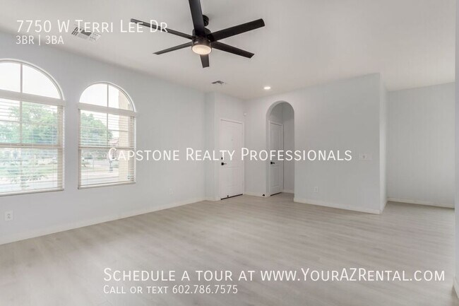7750 W Terri Lee Dr in Phoenix, AZ - Building Photo - Building Photo