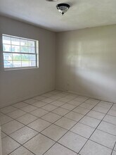 2500 Highland Ave in Kissimmee, FL - Building Photo - Building Photo