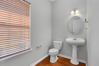 54 Rhett Ln in Richmond Hill, GA - Building Photo - Building Photo