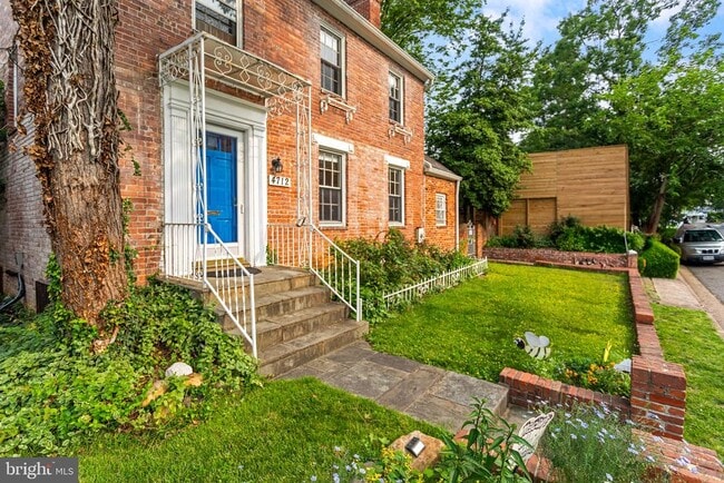 property at 4712 Piney Branch Rd NW